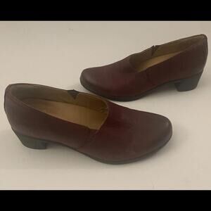 Dansko Camdyn Shoes Heels Womens Wine Color Size 40 9.5 - 10 Burnished Leather